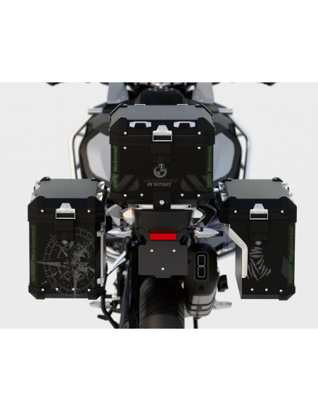 014.01 Triple Adventure Stripes Grey BL GR ST