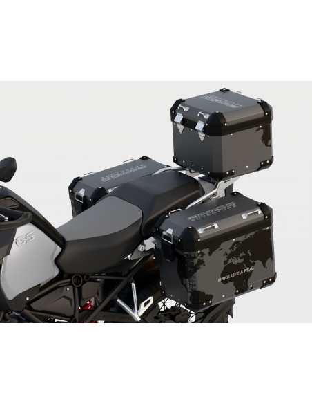 015.01Mad About Grey World Map GR BL RF