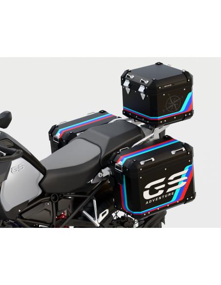 045.01 Triple M Over Curved BL TR STR BU RD