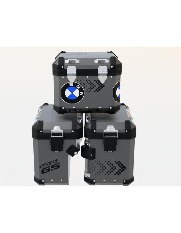 044.01 Triple Black on Grey Trip GT BL