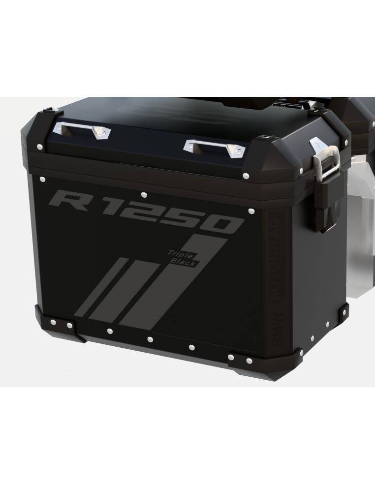 093.01 Triple Simple Black BL ST GT