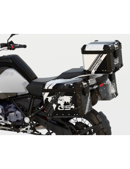 105.01 White Phoenix Indiv WHT BLK