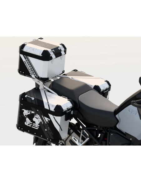 105.01 White Phoenix Indiv WHT BLK